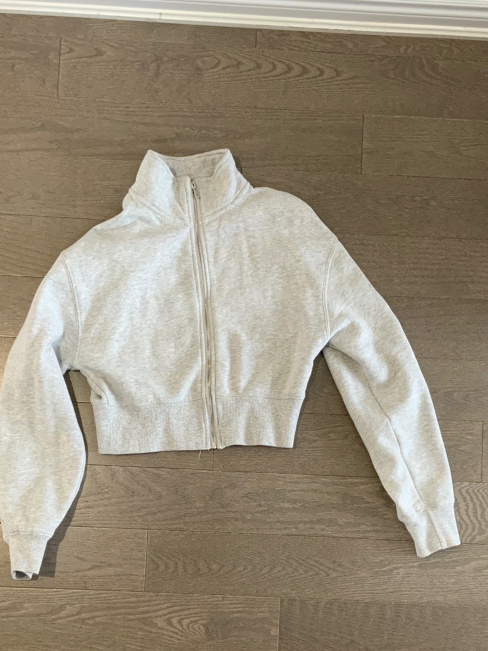 Dynamite Light Gray Cropped Zip-Up Sweater Jacket